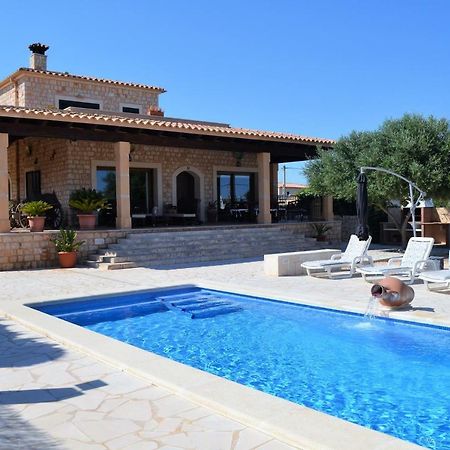 Вилла Ca Na Marina Cala Llombards Экстерьер фото