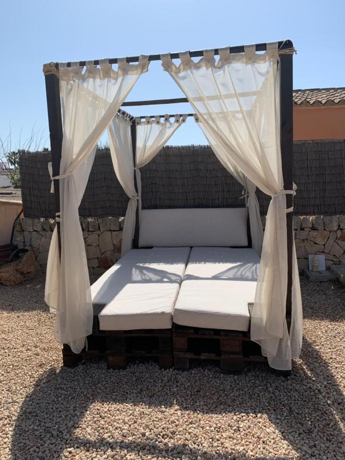 Вилла Ca Na Marina Cala Llombards Экстерьер фото