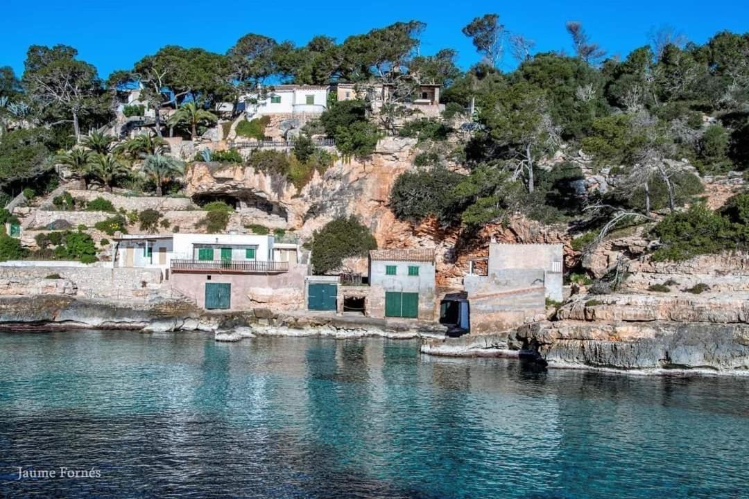 Вилла Ca Na Marina Cala Llombards Экстерьер фото